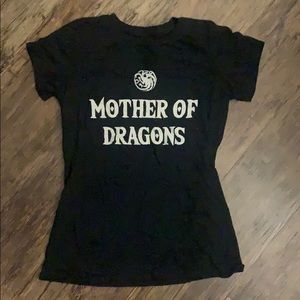 Black Game Of Thrones “Mother of Dragons” tee.
